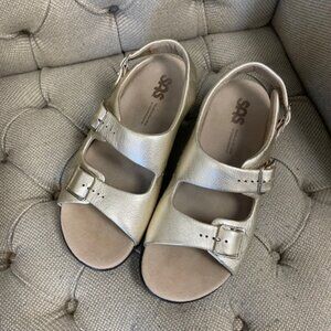 SAS Relaxed Walking Sandal in Sunbeam - size 9